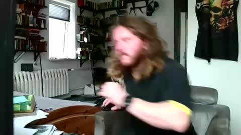 Snapshot of sunr1sa chatting on 12/03/24, 11:33 sunr1sa online show from 12/03/24, 11:33