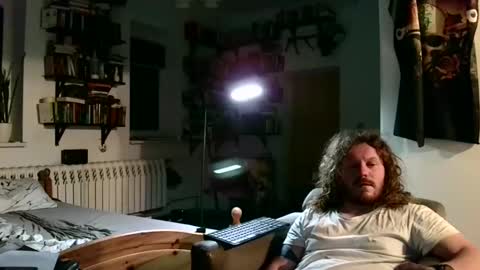 Snapshot of sunr1sa chatting on 12/17/24, 06:24 sunr1sa online show from 12/17/24, 06:24