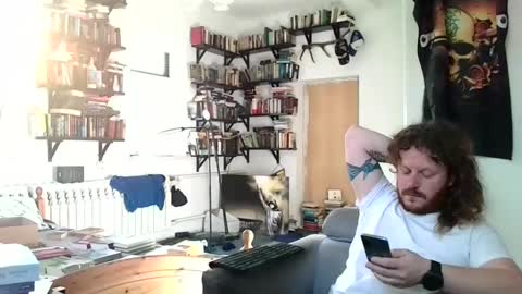 Snapshot of sunr1sa chatting on 12/22/24, 11:33 sunr1sa online show from 12/22/24, 11:33