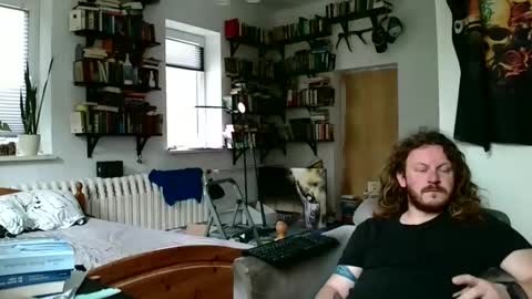 Snapshot of sunr1sa chatting on 12/23/24, 11:57 sunr1sa online show from 12/23/24, 11:57