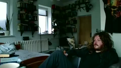 Snapshot of sunr1sa chatting on 12/25/24, 07:24 sunr1sa online show from 12/25/24, 07:24