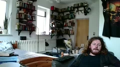 Snapshot of sunr1sa chatting on 12/25/24, 01:41 sunr1sa online show from 12/25/24, 01:41