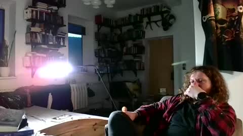 Snapshot of sunr1sa chatting on 01/02/25, 03:51 sunr1sa online show from 01/02/25, 03:51