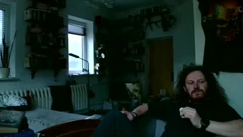 Snapshot of sunr1sa chatting on 01/03/25, 07:16 sunr1sa online show from 01/03/25, 07:16