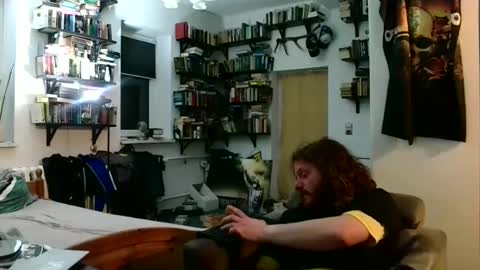 Snapshot of sunr1sa chatting on 01/27/25, 04:54 sunr1sa online show from 01/27/25, 04:54