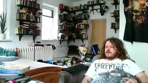 Snapshot of sunr1sa chatting on 02/15/25, 11:39 sunr1sa online show from 02/15/25, 11:39