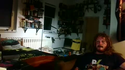 Snapshot of sunr1sa chatting on 09/17/25, 04:14 sunr1sa online show from 09/17/25, 04:14