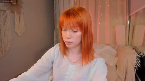 sunrisee_ online show from 04/15/26, 07:58