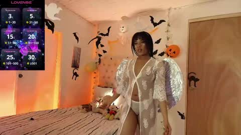    online show from 10/07/25, 02:14