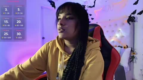    online show from 10/09/25, 03:32