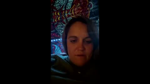 WATCHMEMAKEYOUCUM online show from 05/05/26, 11:51