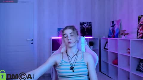 anna online show from 09/20/25, 07:53