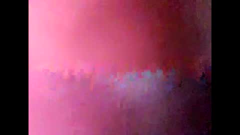 Snapshot of suntroll chatting on 01/11/25, 07:06 Suntroll online show from 01/11/25, 07:06