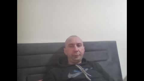 super42835015 online show from 01/17/26, 06:33