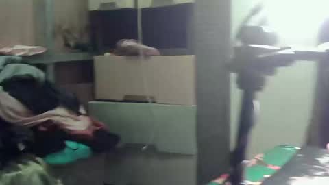 Snapshot of superb_ass25 chatting on 12/10/24, 05:22 KIMZY online show from 12/10/24, 05:22