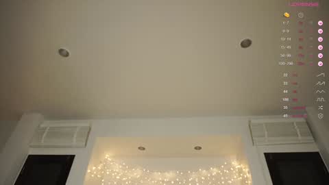 Milana Scarlett online show from 10/28/25, 11:07