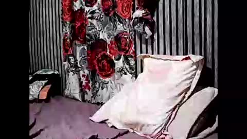 Snapshot of superclit4u chatting on 11/04/25, 03:27 superclit4u online show from 11/04/25, 03:27