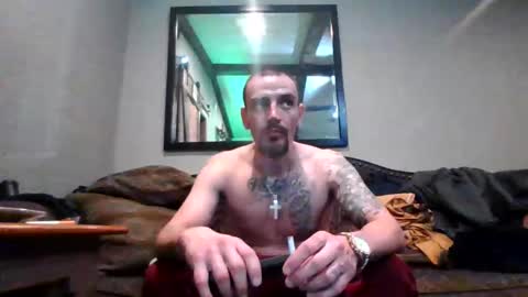 Snapshot of superd512 chatting on 12/04/24, 02:26 Guero Cash online show from 12/04/24, 02:26