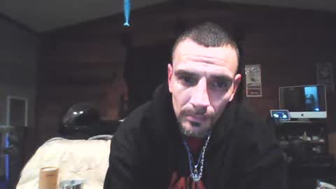 Snapshot of superd512 chatting on 01/31/25, 03:30 Guero Cash online show from 01/31/25, 03:30