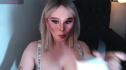 CARMINA online show from 10/21/25, 01:28