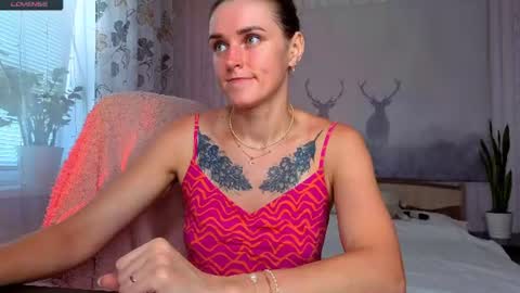Snapshot of superhotgirlhere chatting on 06/30/26, 05:30 Sweet Anna online show from 06/30/26, 05:30