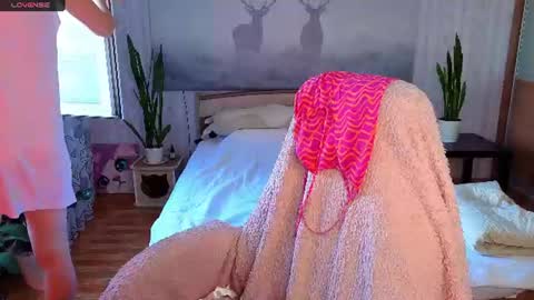 Snapshot of superhotgirlhere chatting on 07/04/26, 02:07 Sweet Anna online show from 07/04/26, 02:07