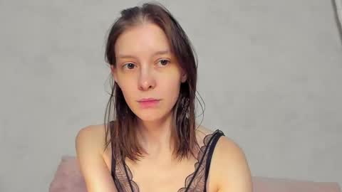 Snapshot of superior_cat chatting on 05/26/26, 08:38 Una online show from 05/26/26, 08:38
