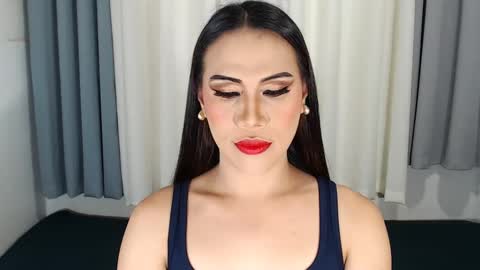 Natalie Portman online show from 02/07/25, 09:26