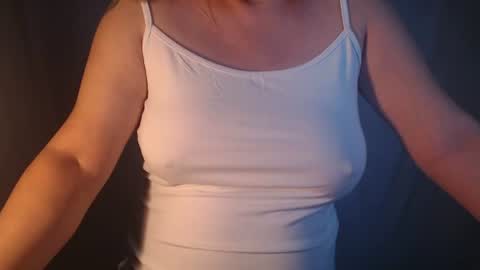 Snapshot of supernipll chatting on 07/20/26, 01:35 supernipll online show from 07/20/26, 01:35