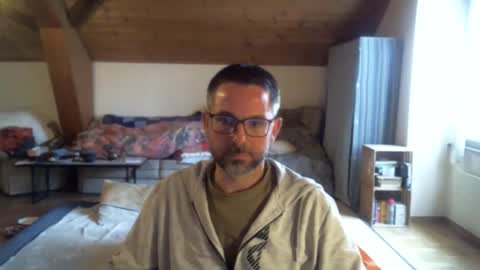 supersquirrel81 online show from 11/30/25, 09:02