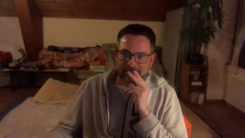 supersquirrel81 online show from 01/10/26, 08:10