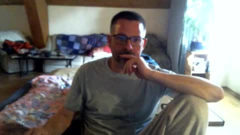 supersquirrel81 online show from 03/08/26, 03:16