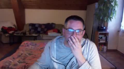 supersquirrel81 online show from 03/17/26, 05:38