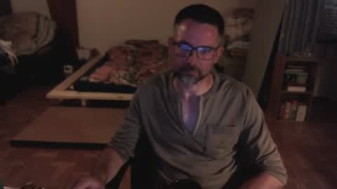 Snapshot of supersquirrel81 chatting on 07/11/26, 06:05 supersquirrel81 online show from 07/11/26, 06:05