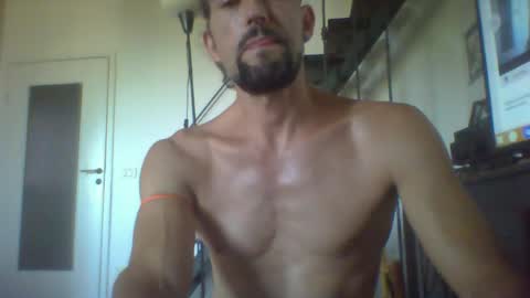 Snapshot of supertrampo3 chatting on 08/01/26, 12:15 supertrampo3 online show from 08/01/26, 12:15