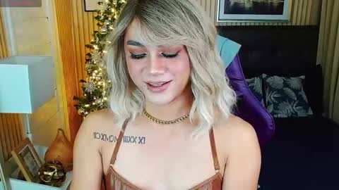 Snapshot of supreme_deity chatting on 09/15/25, 10:48 DIANNA online show from 09/15/25, 10:48