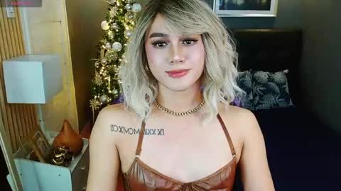 Snapshot of supreme_deity chatting on 10/02/25, 11:50 DIANNA online show from 10/02/25, 11:50