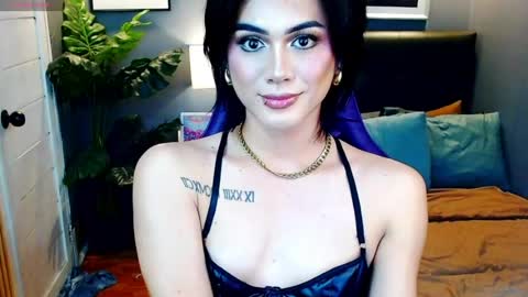 Snapshot of supreme_deity chatting on 05/07/26, 04:18 DIANNA online show from 05/07/26, 04:18