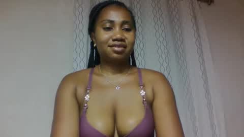 Snapshot of surbelle chatting on 05/10/26, 02:11 surbelle online show from 05/10/26, 02:11