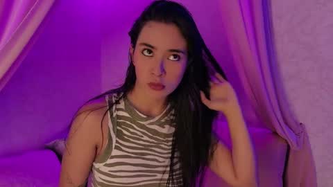 Snapshot of susa1userma_ chatting on 05/19/26, 11:27 Susann online show from 05/19/26, 11:27