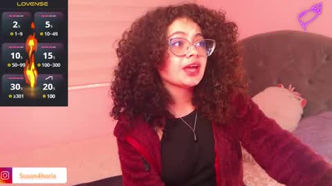 Snapshot of susan_bluee chatting on 01/19/25, 10:39 Susan online show from 01/19/25, 10:39