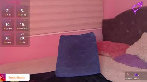 Snapshot of susan_bluee chatting on 01/25/25, 02:14 Susan online show from 01/25/25, 02:14