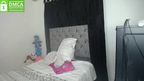 Snapshot of susana254 chatting on 07/06/26, 01:35 susana lopez online show from 07/06/26, 01:35