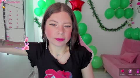 Snapshot of susana_garciaa chatting on 12/12/24, 03:37  Susana   ig susanna garcia23 online show from 12/12/24, 03:37