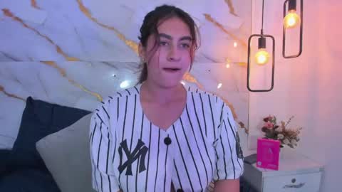 Snapshot of susana_garciia1 chatting on 04/30/26, 07:58 Susana online show from 04/30/26, 07:58