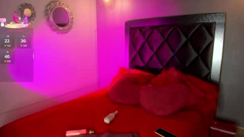 Susana W online show from 02/18/25, 11:33