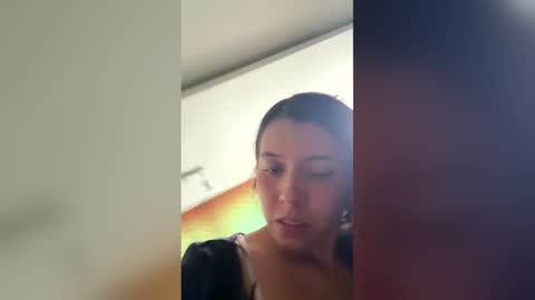 Snapshot of susanaduncann chatting on 05/03/26, 06:47 Susana online show from 05/03/26, 06:47