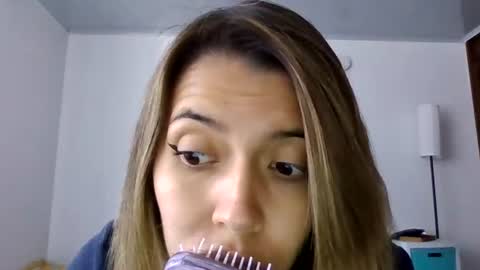 Snapshot of susanaduncann chatting on 07/21/26, 04:31 Susana online show from 07/21/26, 04:31