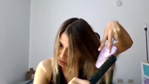 Snapshot of susanaduncann chatting on 07/25/26, 08:06 Susana online show from 07/25/26, 08:06