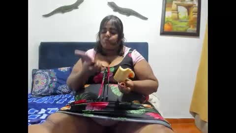 Snapshot of susanaeshwar chatting on 10/15/25, 02:01 susanaeshwar online show from 10/15/25, 02:01